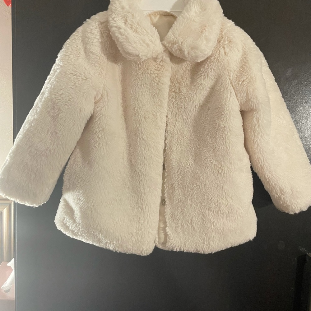 Girl faux fur coat 2-3T
